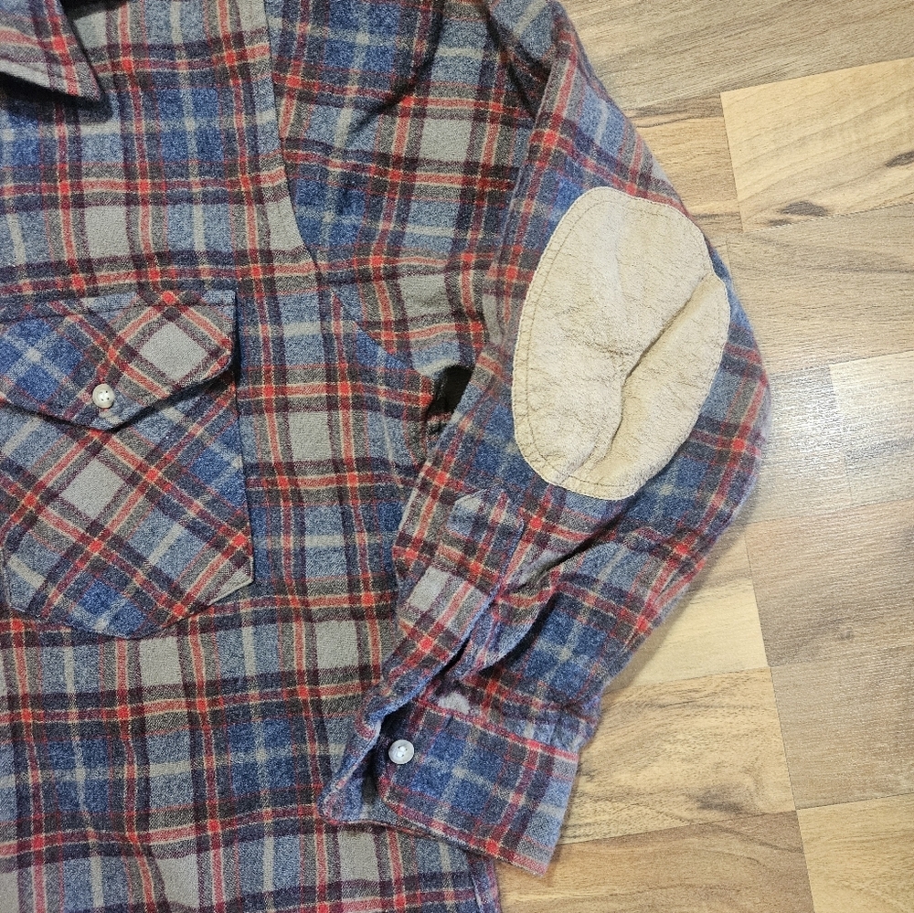 Vintage Pendleton LOBO 100% Wool Plaid Flannel Shirt Blue Brown Padded Elbows L - Picture 3 of 10
